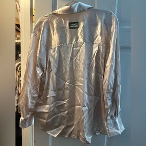 Daily Drills satin button down-sand